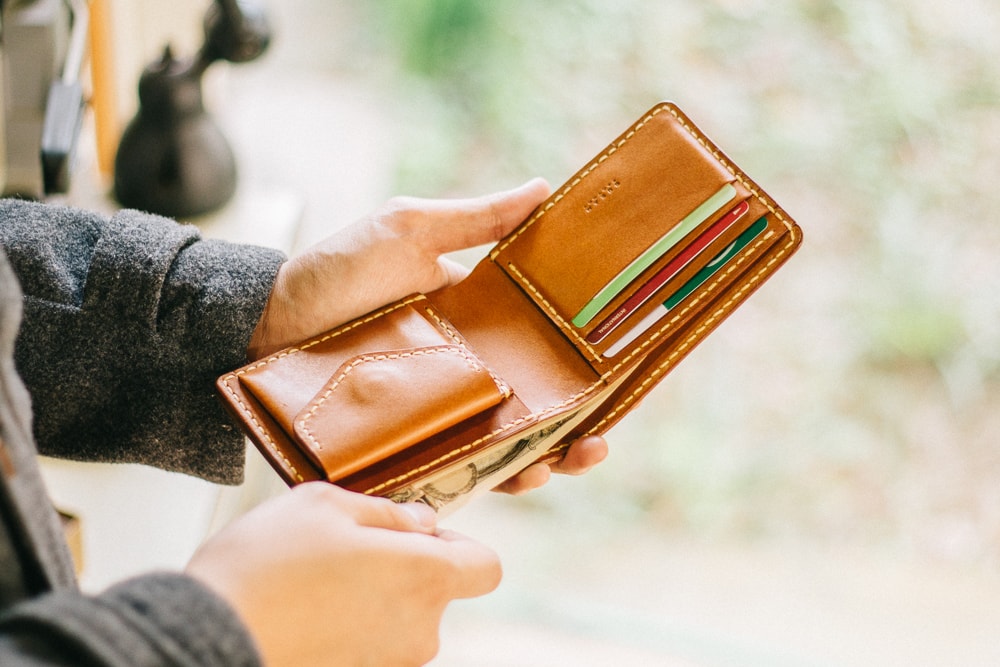 ハンドメイドの小銭入れ付き二つ折り財布 | ハンドメイド革小物のDuram Online Shop